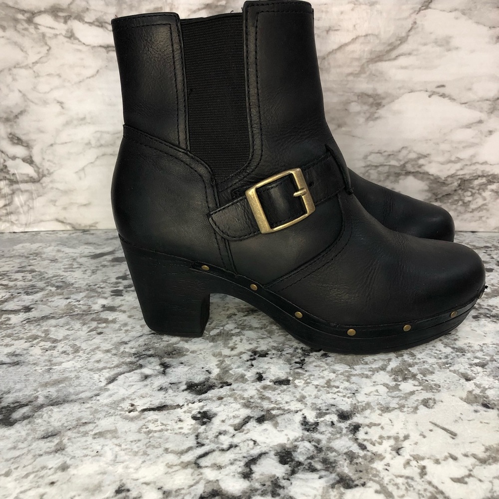 Clarks Black Leather Studded Ankle Buckles Booties